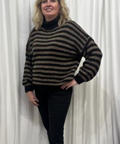 Round Neck Stripe Chunky Jumper in Black & Brown