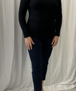 Scoop Neck Ribbed Top