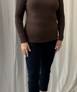 Scoop Neck Ribbed Top
