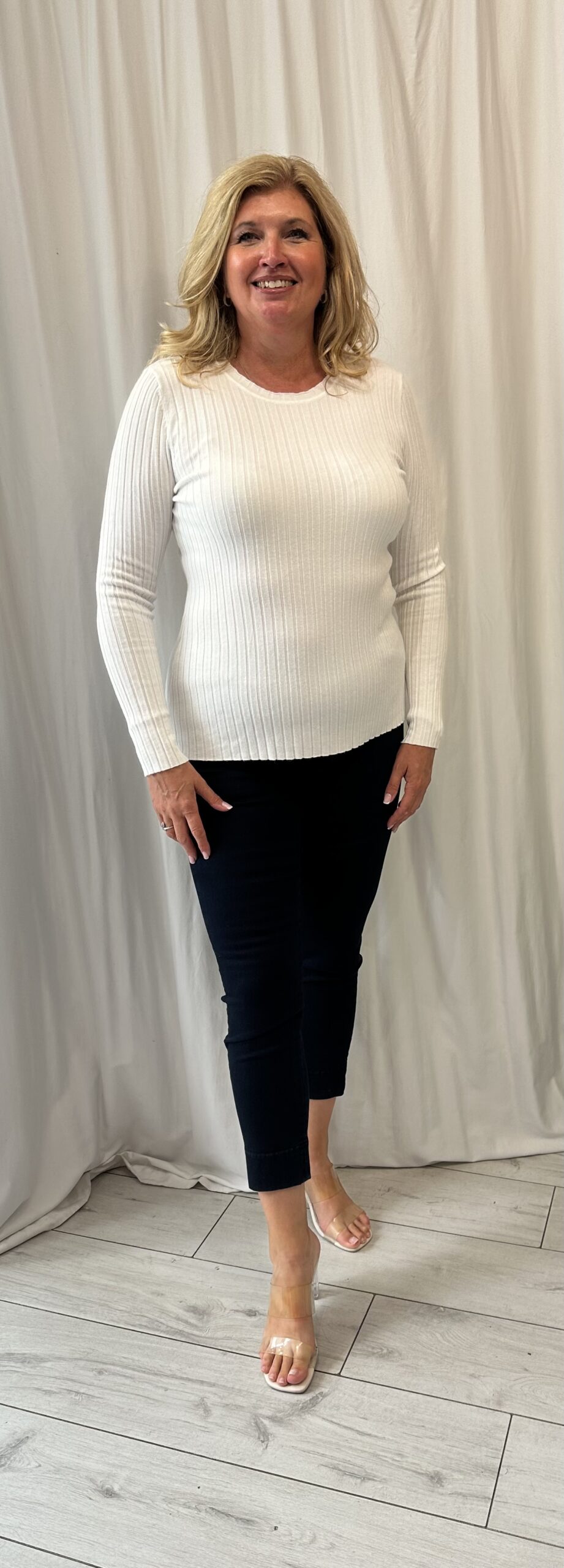 Scoop Neck Ribbed Top